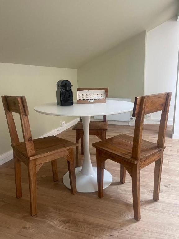 Apartament Le Nerolii Lyon Zewnętrze zdjęcie